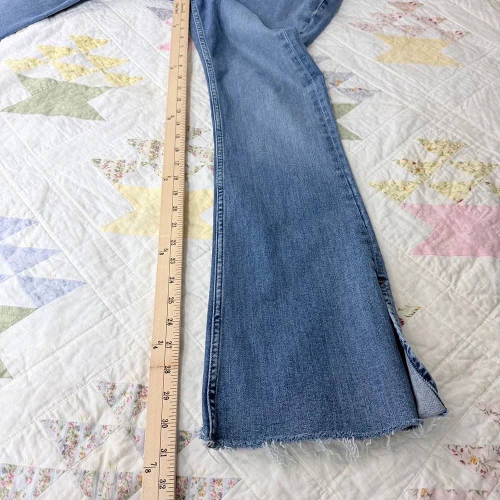 NEW We The Free Level‎ Up Slit Bootcut Jeans Blue High Rise Raw Hem Size 32